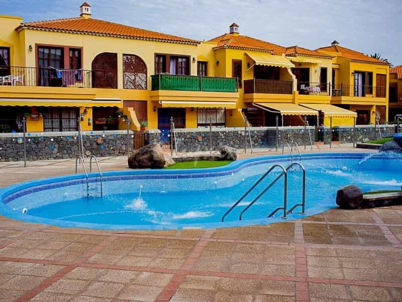 Condominium in Las Galletas, Canary Islands 10019635