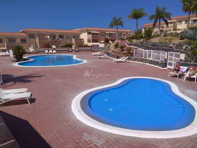 Condominium in Cabo Blanco, Canary Islands 10019653