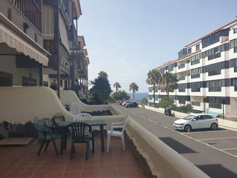 Condominium in Las Galletas, Canary Islands 10019706