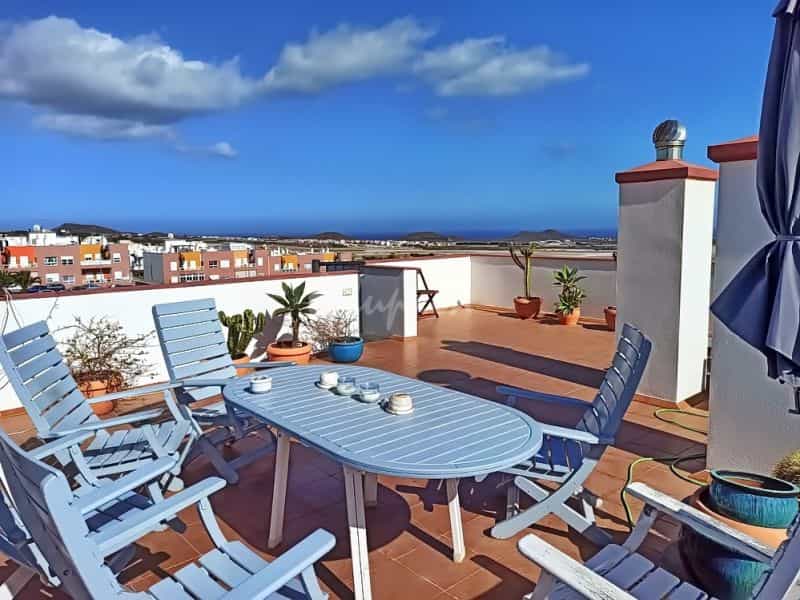 Condominium in Las Galletas, Canary Islands 10019776