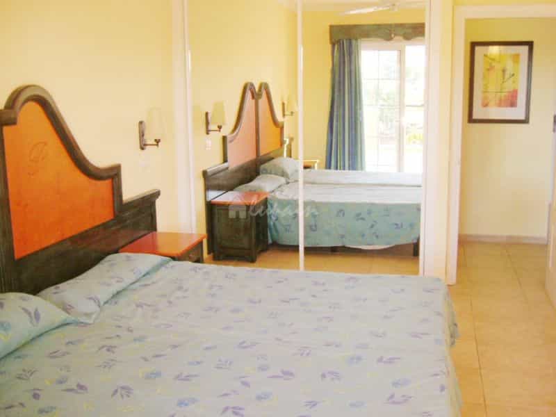 Квартира в Los Cristianos, Granada Park 10019859