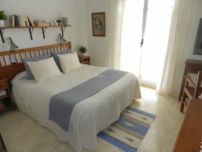 House in Piedra Hincada, Tenerife 10019863