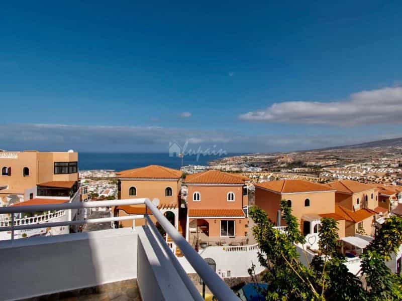 House in San Eugenio, Dream View 10019976