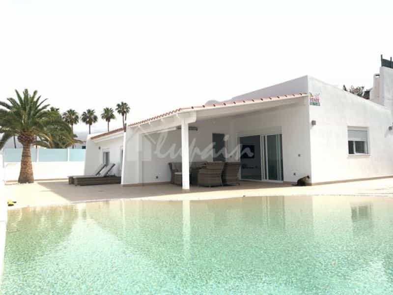 House in El Guincho, Canary Islands 10020038
