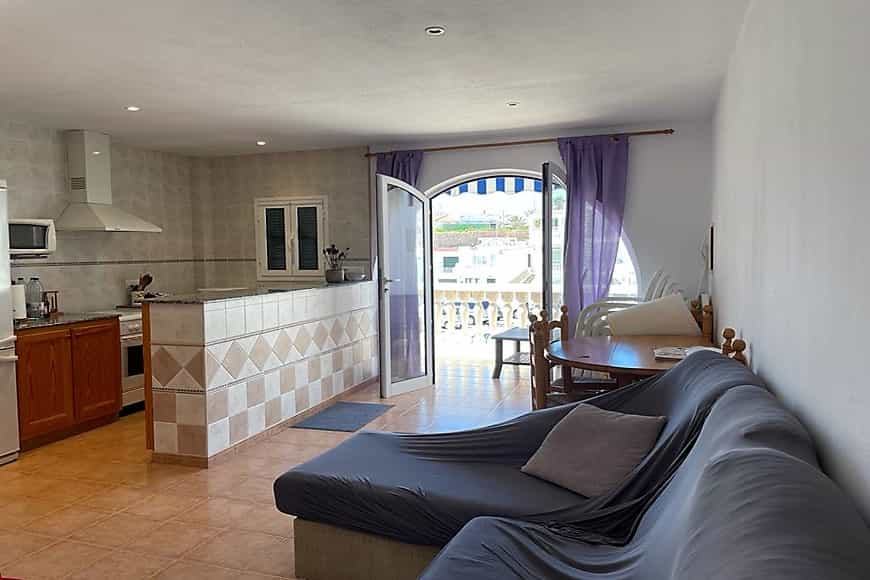 Condominium in Fornells, Balearic Islands 10020409