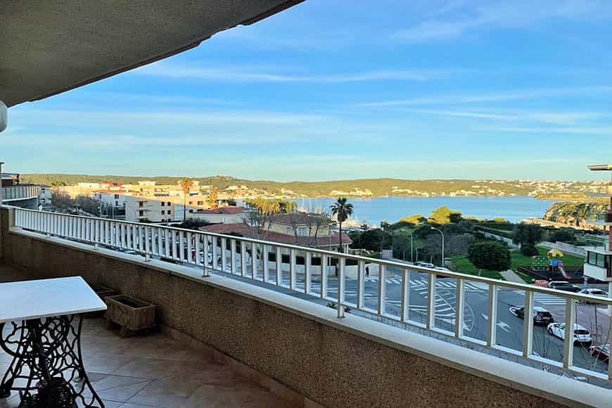 Condominium in Mahon, Menorca 10020415