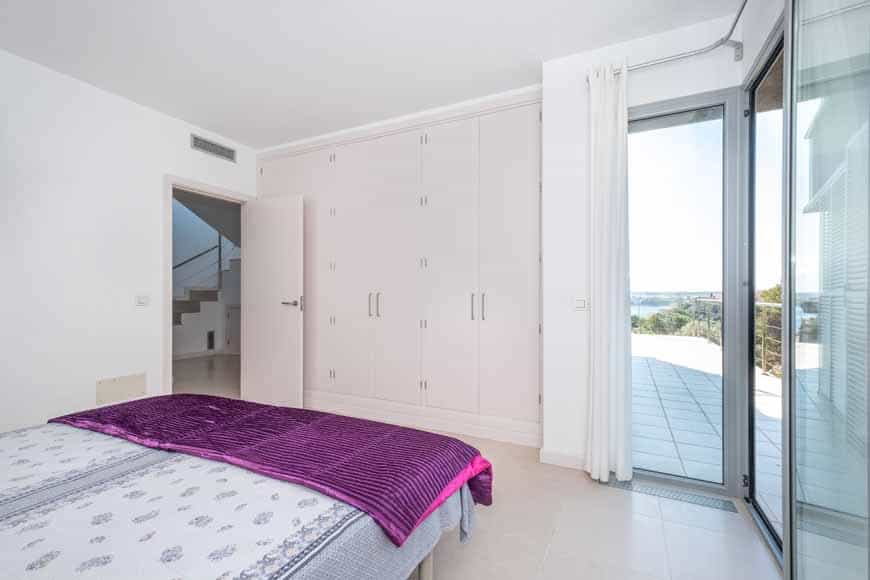 Condominium in Cala Llonga, Menorca 10020431