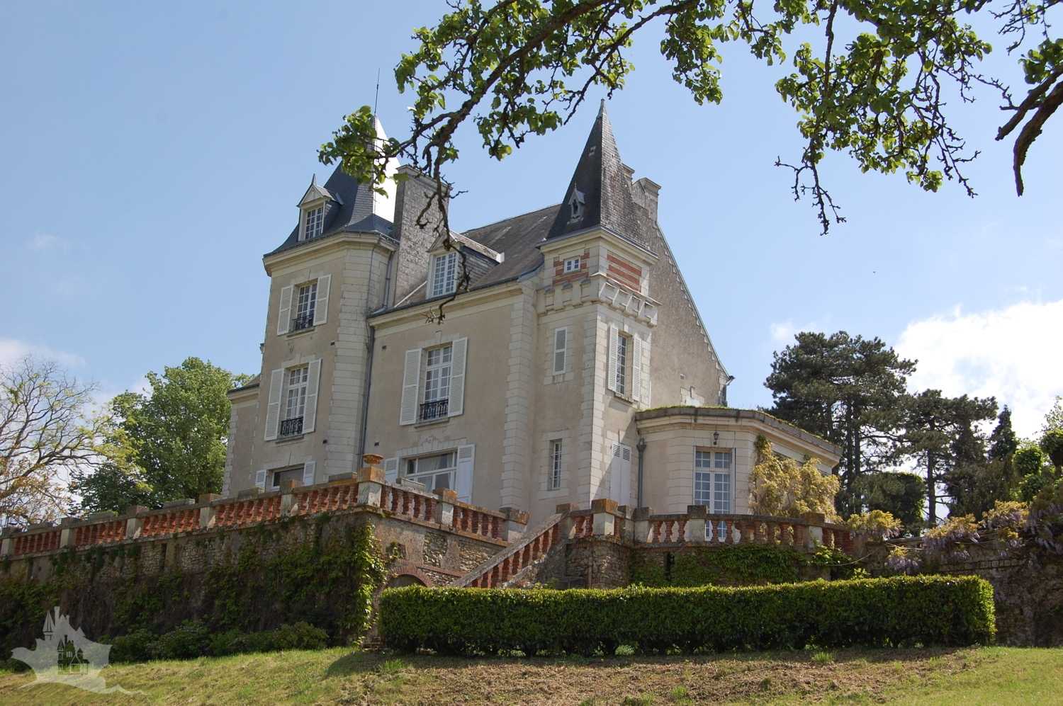 Rumah di Tur, Pusat-Val de Loire 10020583