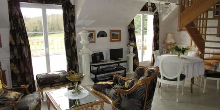 Dom w Chinon, Centrum-Val de Loire 10020612