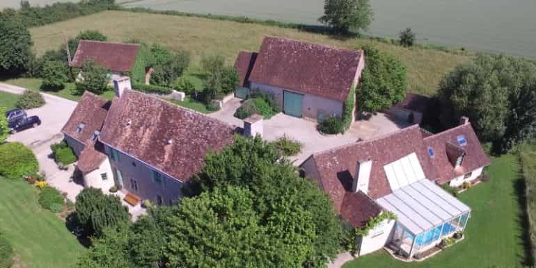 House in Le Mans, Pays de la Loire 10020615