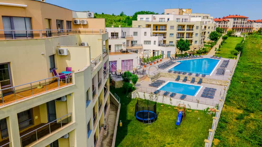 Condominium in Byala, Varna 10020750