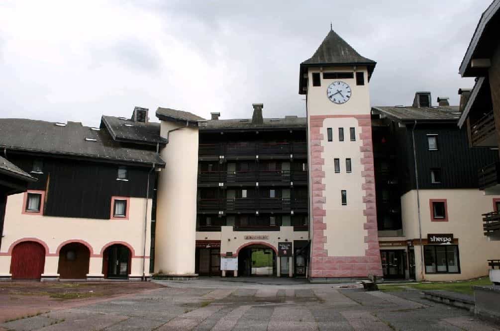 Condominium in Morillon, Auvergne-Rhone-Alpes 10020775