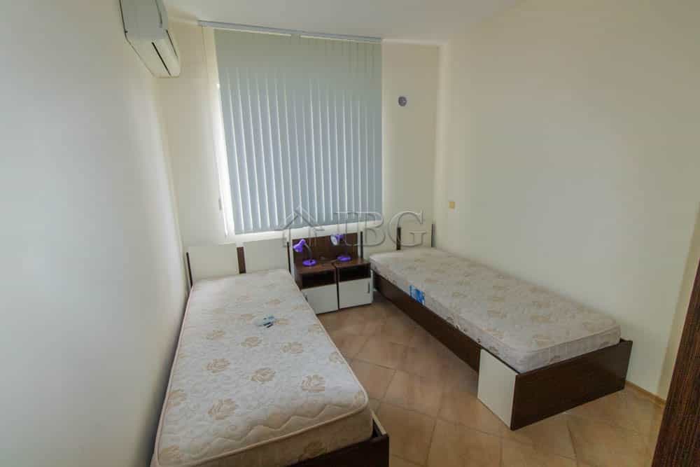 Condominium in Byala, Varna 10020823