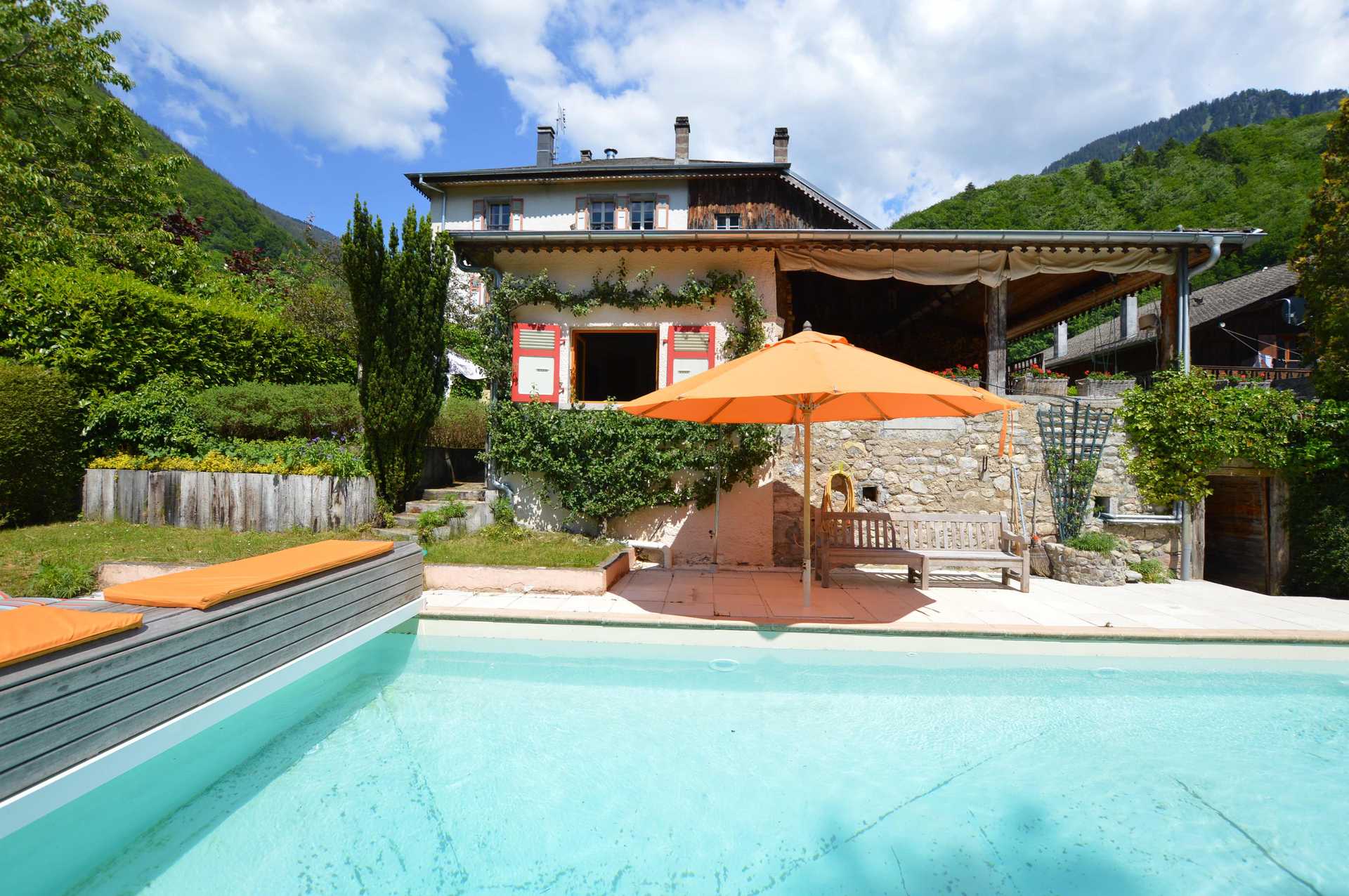 Casa nel Saint Jean d'Aulps, Rhone-Alpes 10020950
