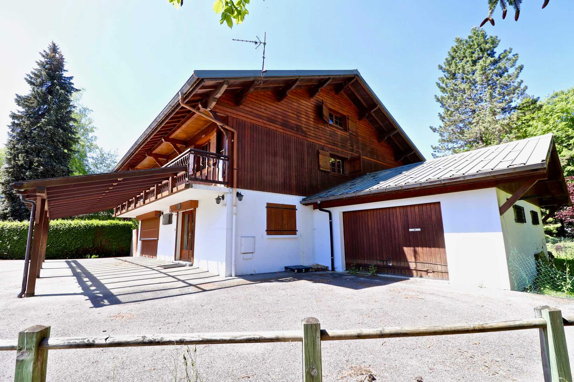 House in Morzine, Rhone-Alpes 10020954