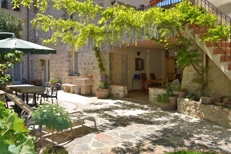 Dom w Lagrasse, Languedoc-Roussillon 10021162