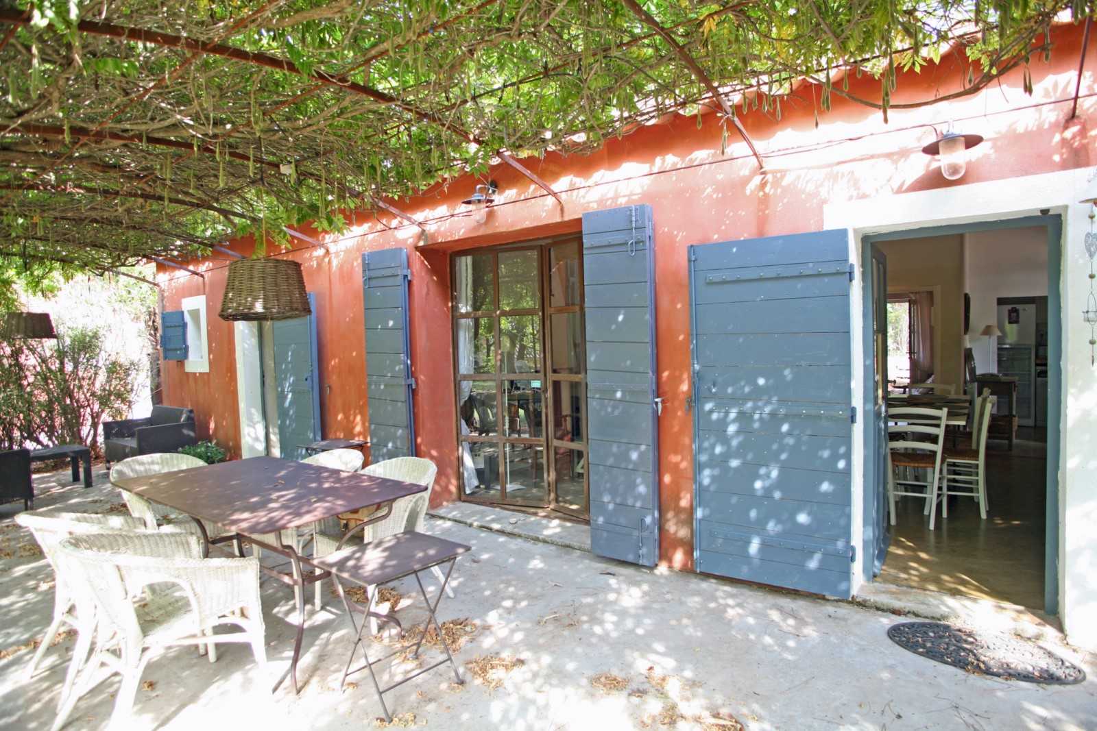 σπίτι σε Roussillon, Provence-Alpes-Cote d'Azur 10021167