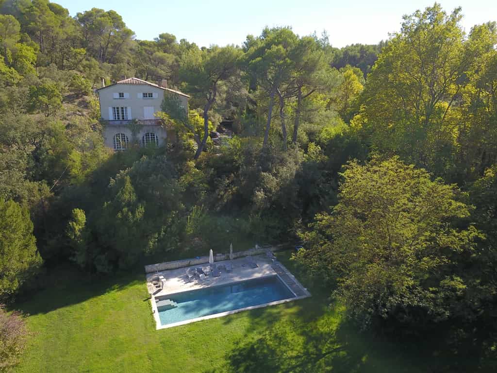 Rumah di Fontaine-de-Vaucluse, Provence-Alpes-Cote d'Azur 10021178