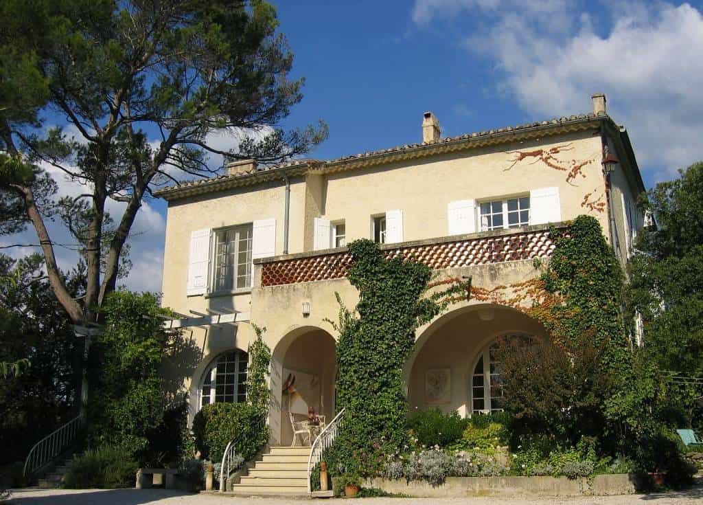 Huis in Fontaine-de-Vaucluse, Provence-Alpes-Cote d'Azur 10021178