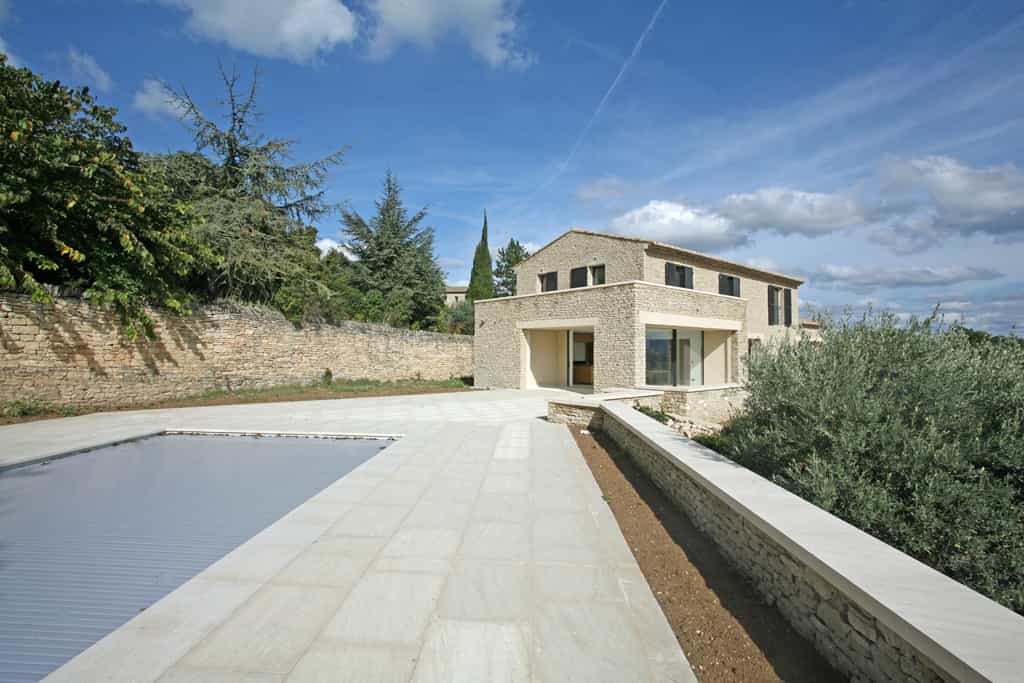 房子 在 Gordes, Provence-Alpes-Cote d'Azur 10021181