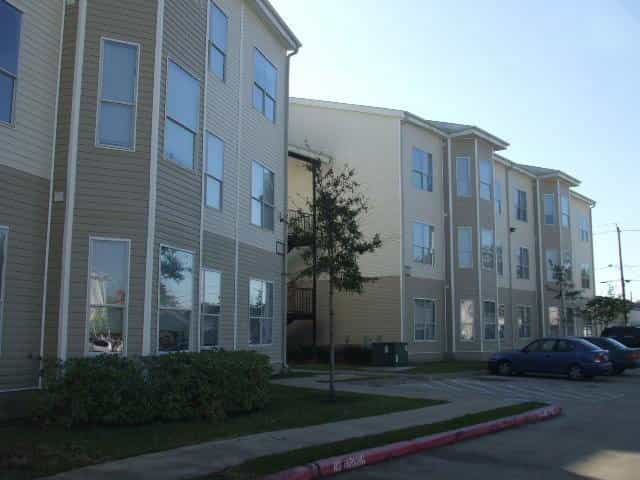 Condominium in Riverside Terrace, Texas 10021485