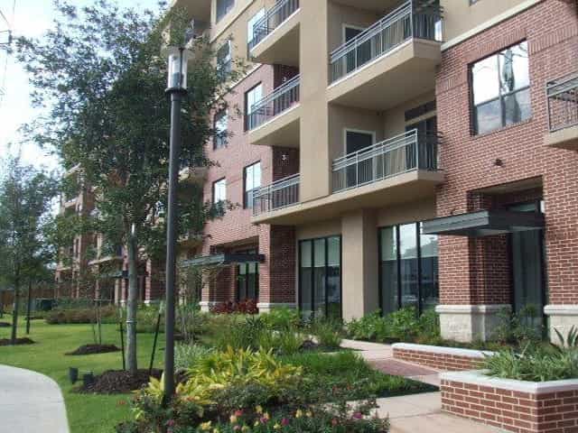 Condominium in West University Place, Texas 10021508