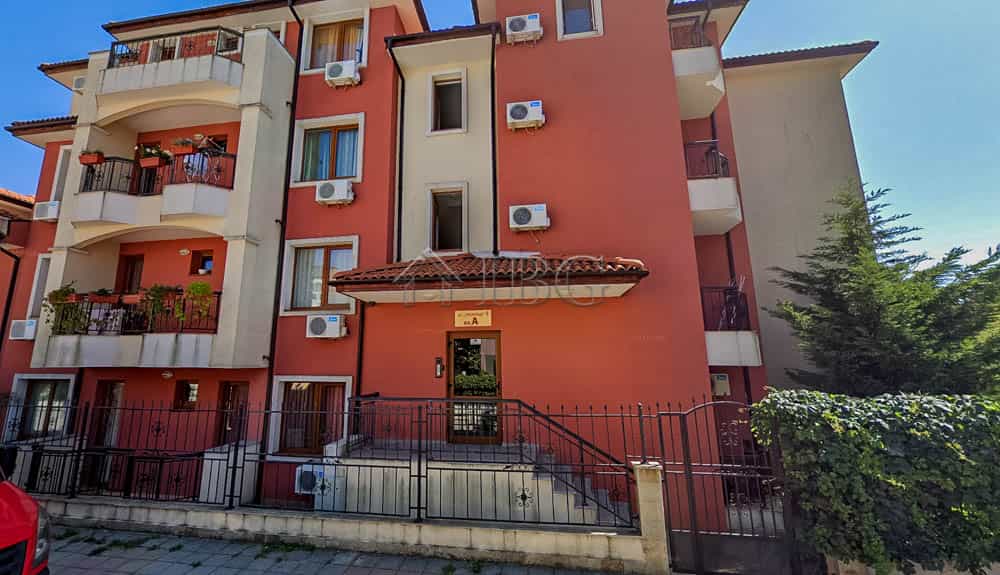 Condominium in Ravda, Burgas 10021851