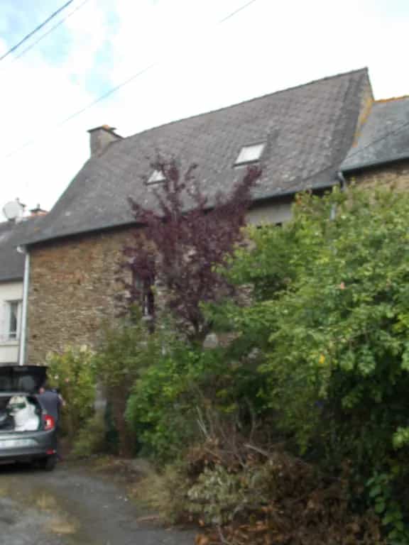 Talo sisään Saint-Pierre-de-Plesguen, Bretagne 10021855