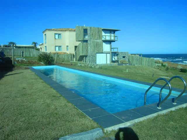 House in Punta del Este,  10022278