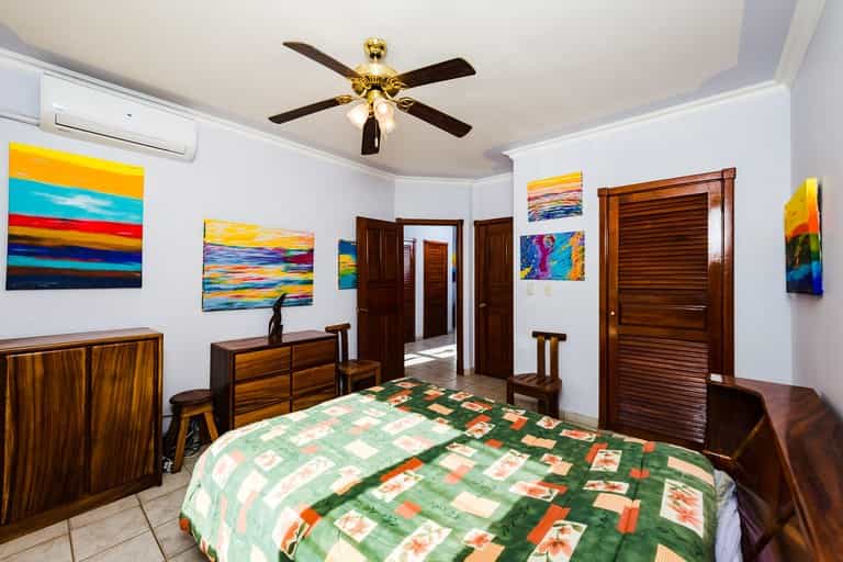 Condominium in Playa Potrero, Guanacaste 10022408