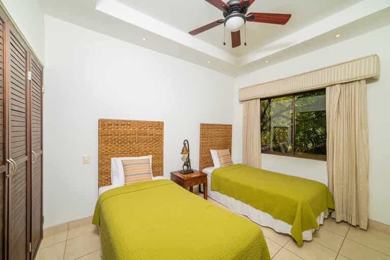公寓 在 Playa Potrero, Guanacaste 10022412