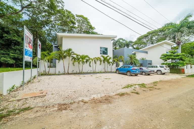 Condominium in Playa Potrero, Guanacaste 10022428