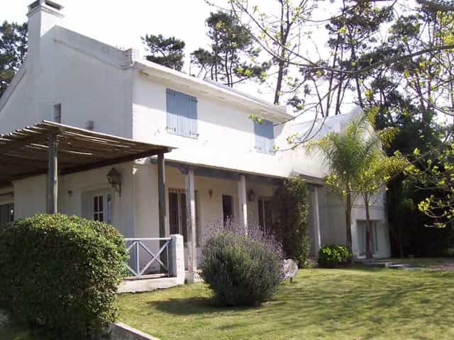 Condominium in El Chorro, Maldonado 10022580