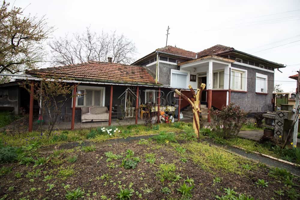 House in Letnitsa, Lovech 10022736