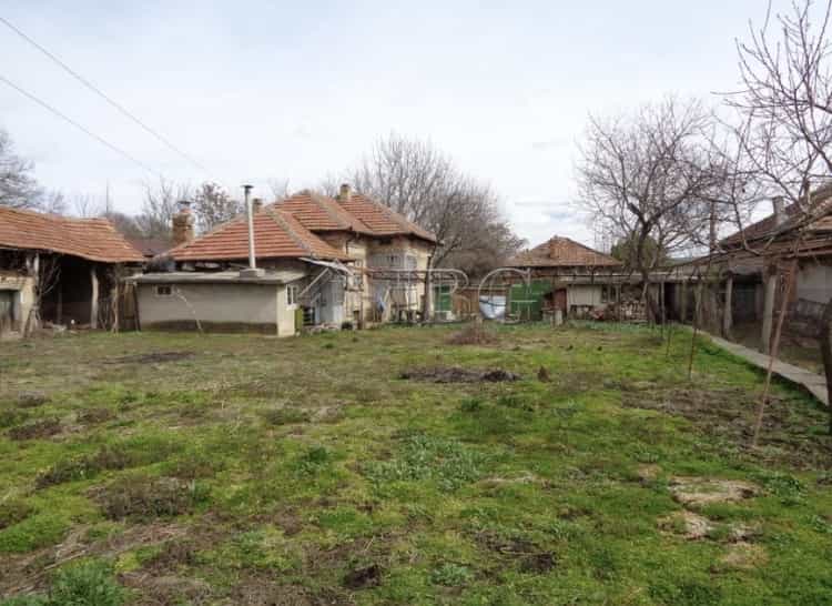 House in PolskI Trambesh, VelIko Tarnovo 10022880