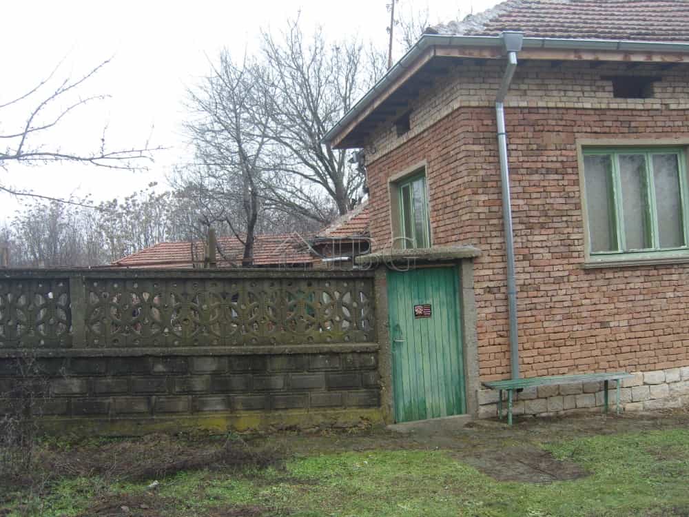 casa en Polaco Trambesh, Veliko Tárnovo 10022881