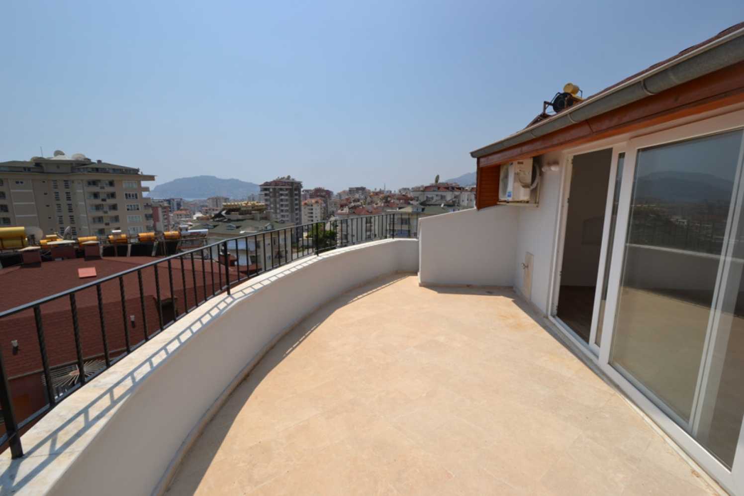 Condominium in Alanya Cikcilli, Antalya 10022966