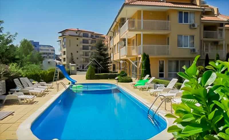 Condominium in Sunny Beach, Burgas 10022972