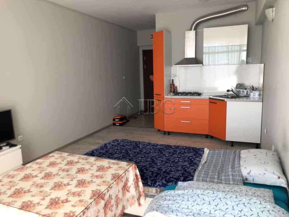 Condominium in Nesebar, Boergas 10022979