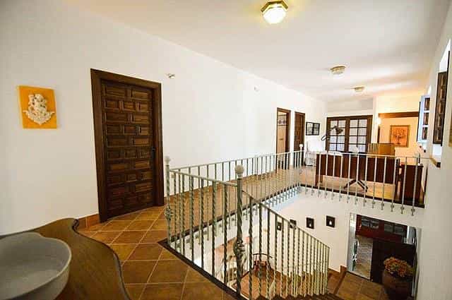 Talo sisään Archidona, Malaga 10023010