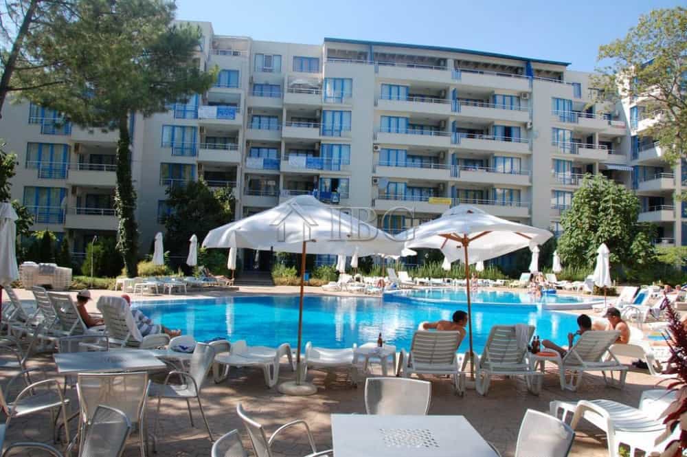 Condominium in Sunny Beach, Burgas 10023055