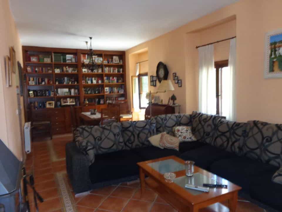 House in Villanueva de Tapia, Granada 10023194