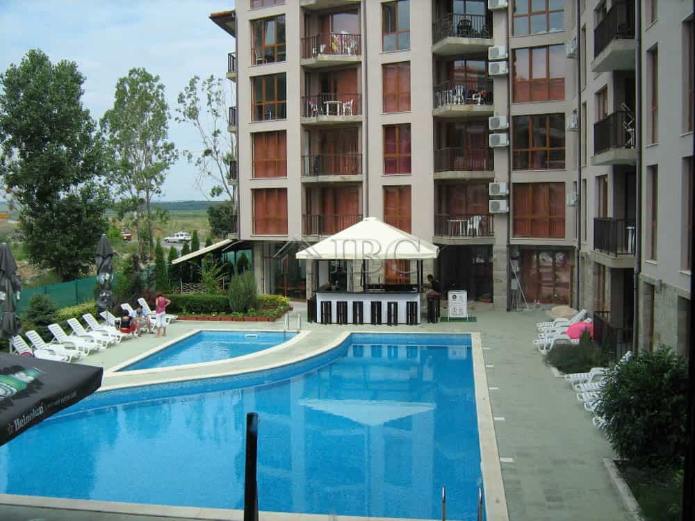 Condominium in Sunny Beach, Burgas 10023515
