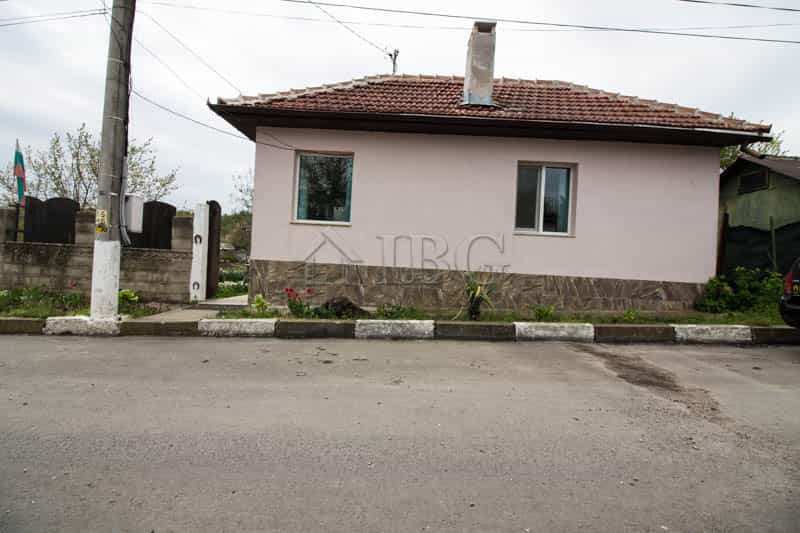 casa en Basarbovo, Ruse 10023602