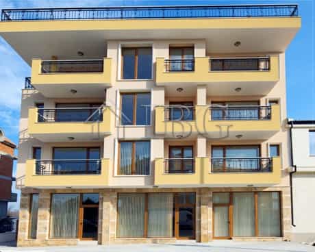Condominium in Nesebar, Burgas 10023914