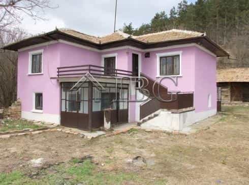 Rumah di Vinograd, Veliko Tarnovo 10023970