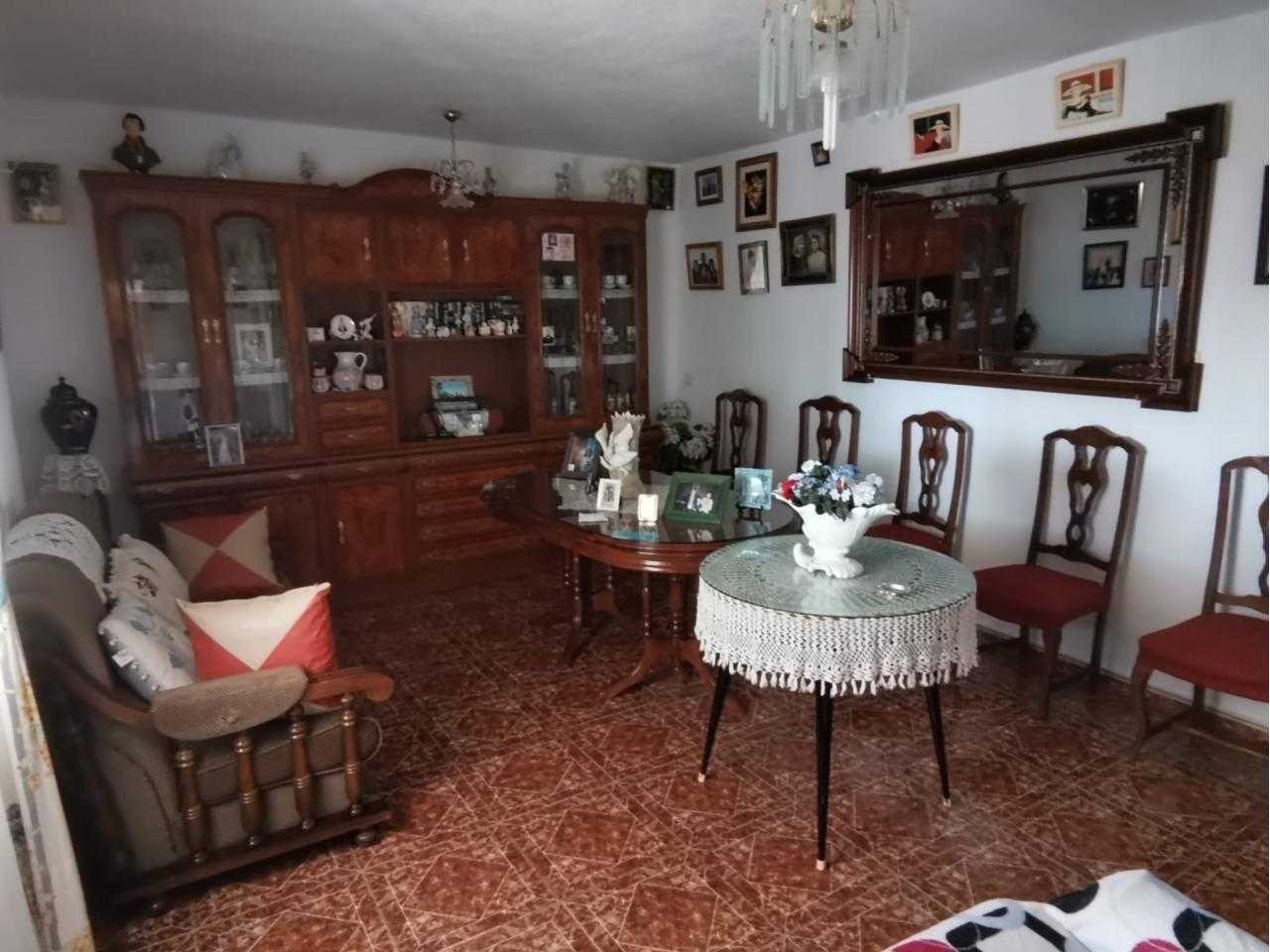 Talo sisään Fuentes de Cesna, Granada 10024028