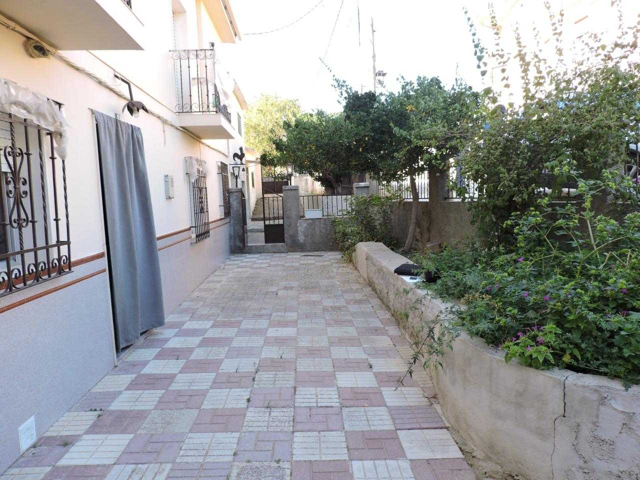 House in Alfarnatejo, Andalusia 10024041