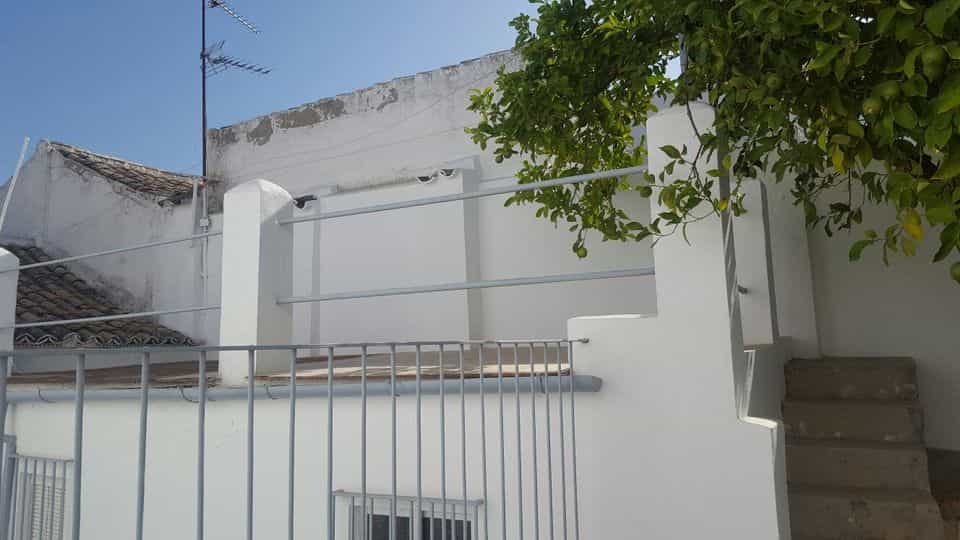 жилой дом в Rute, Andalusia 10024070