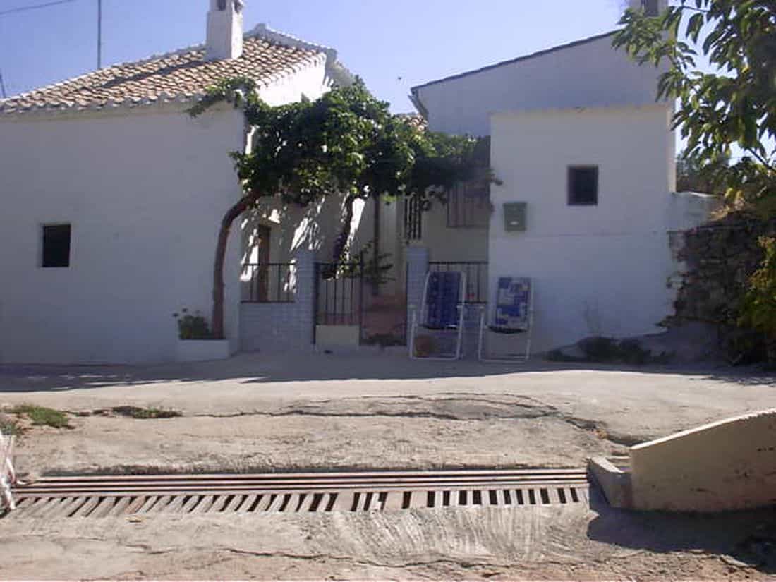 Rumah di Villanueva de Tapia, Andalusia 10024090